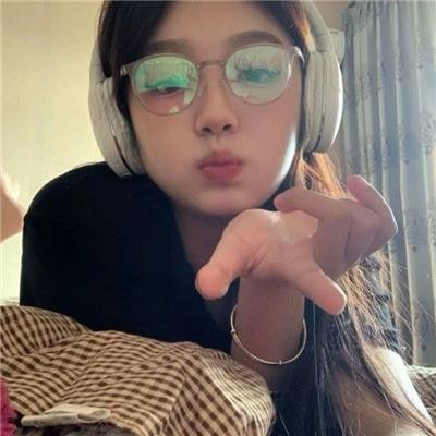 我的队长不对劲 海报